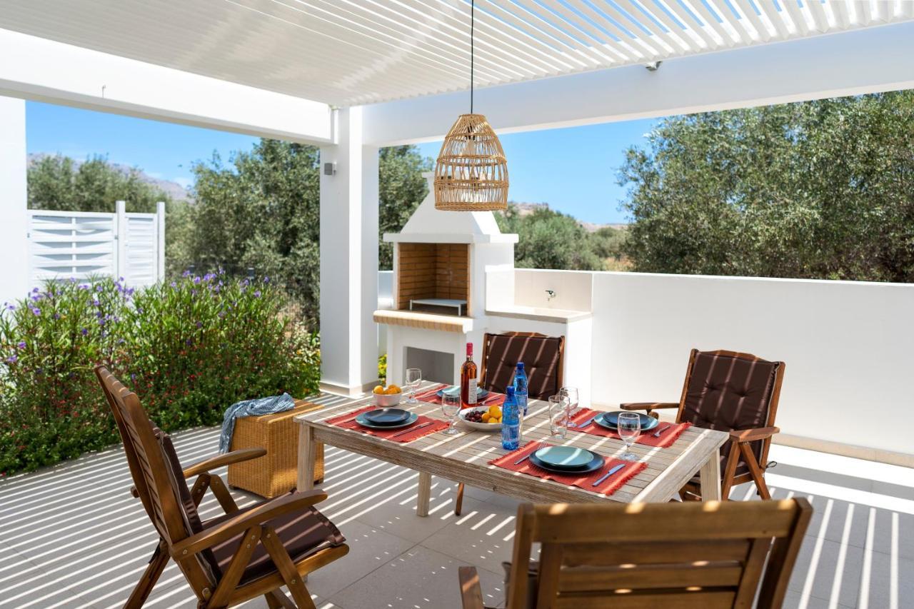 Domus Oliva Villas Haraki Exterior photo