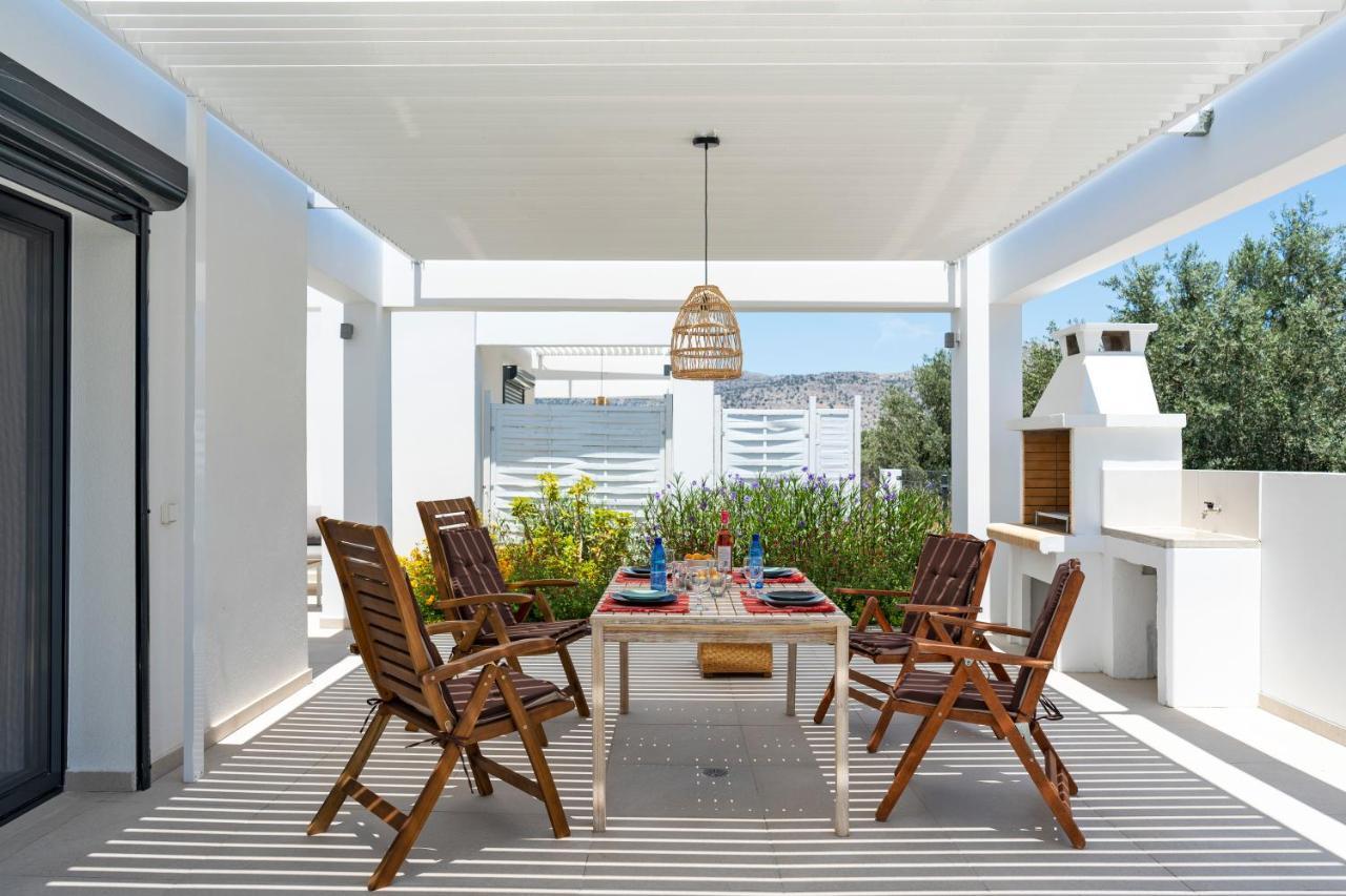 Domus Oliva Villas Haraki Exterior photo